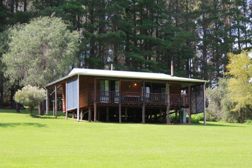 Hawke Brook * Pemberton